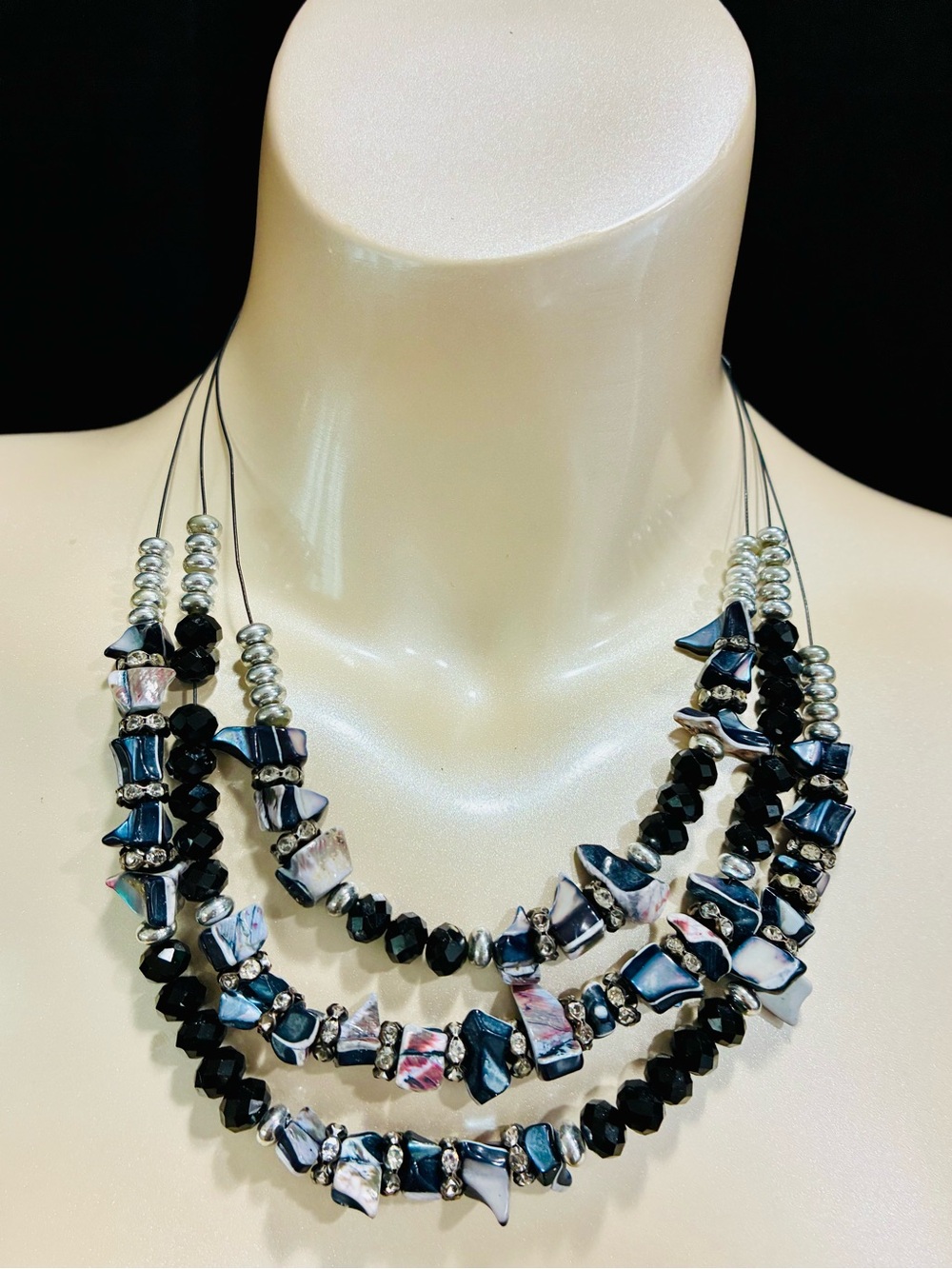Multi-Strand Mother Of Pearl Chunky BLK & Iridescent Beaded Statement Necklace